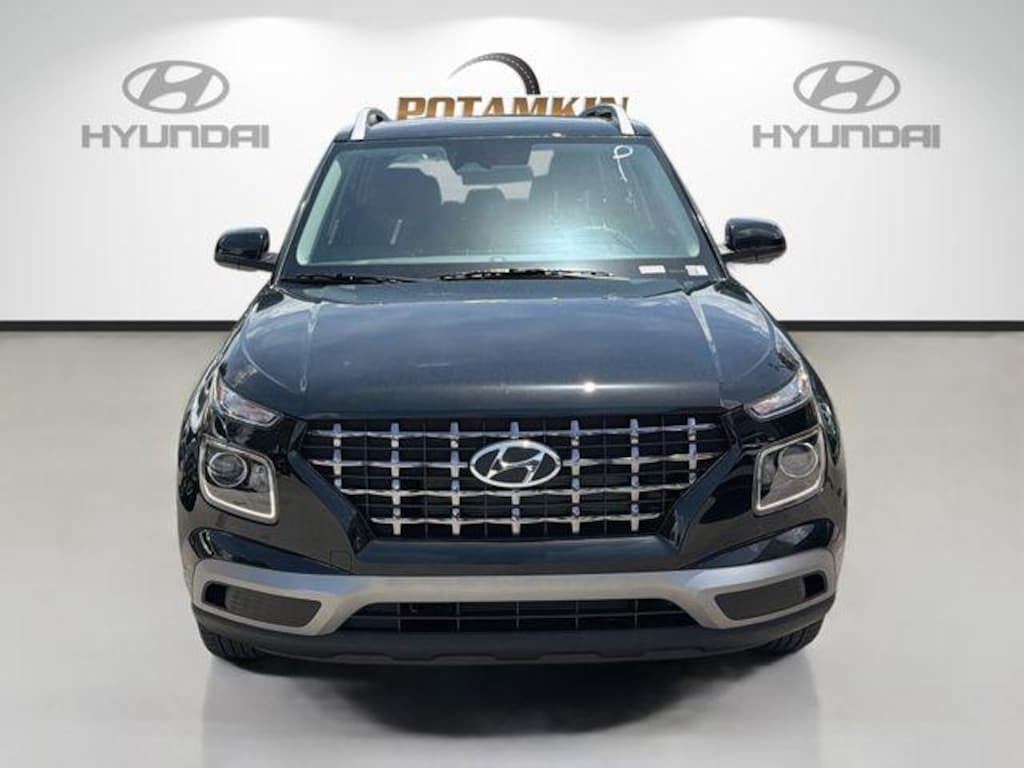 New 2026 Hyundai Venue SEL SUV
