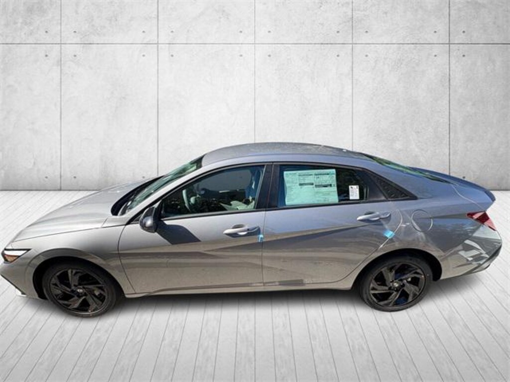 New 2026 Hyundai Elantra SEL Sport Sedan