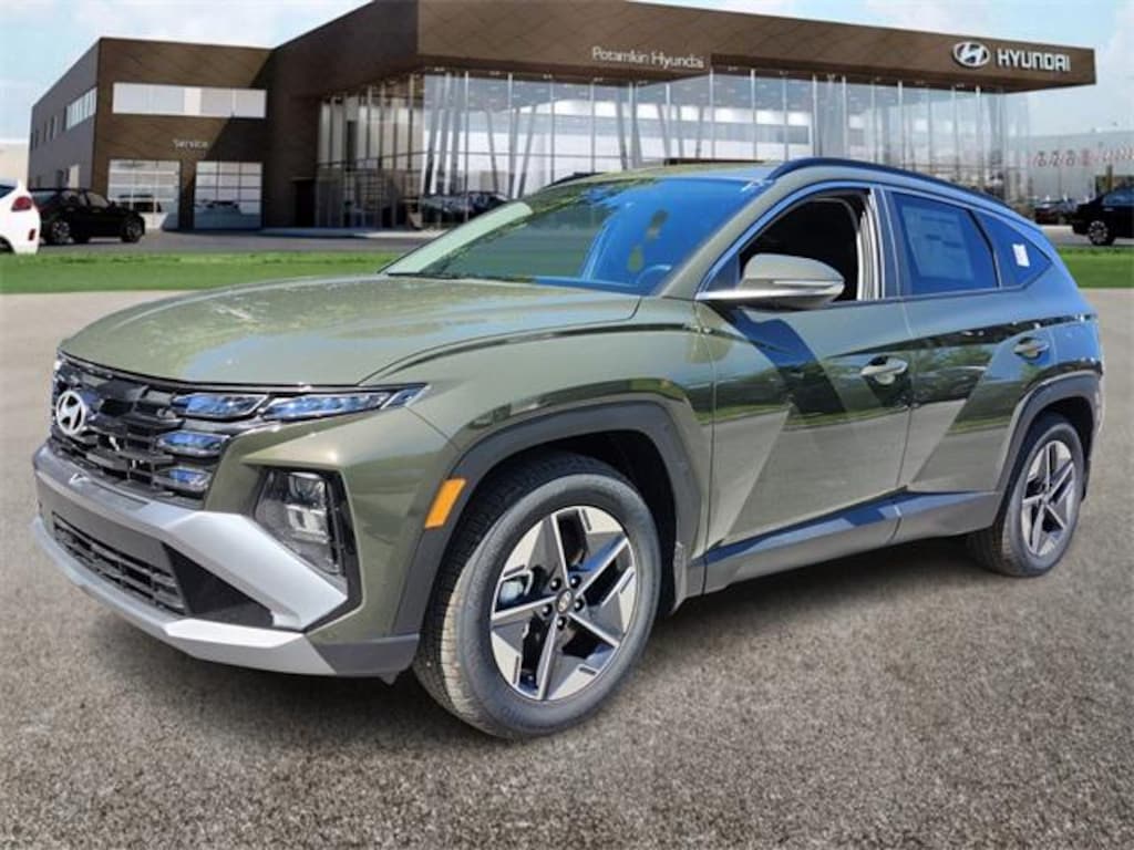 New 2026 Hyundai Tucson SEL Premium FWD SUV