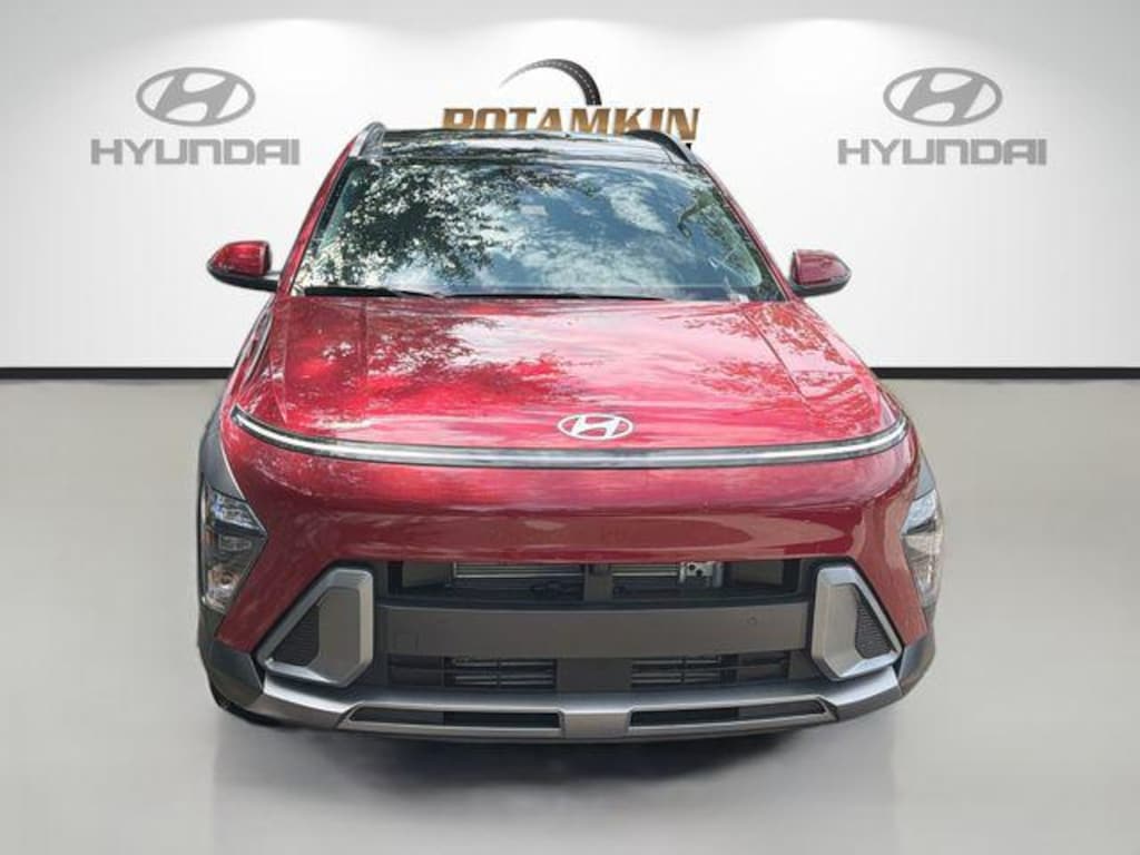 New 2026 Hyundai Kona Limited FWD SUV
