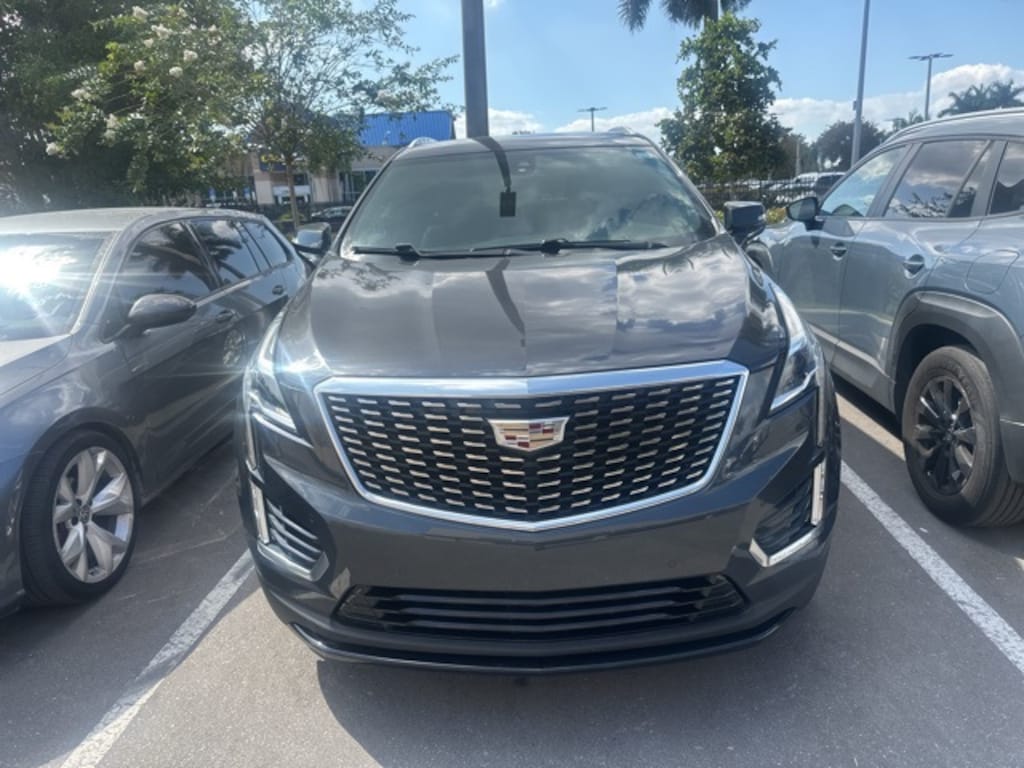 Used 2021 CADILLAC XT5 Luxury SUV
