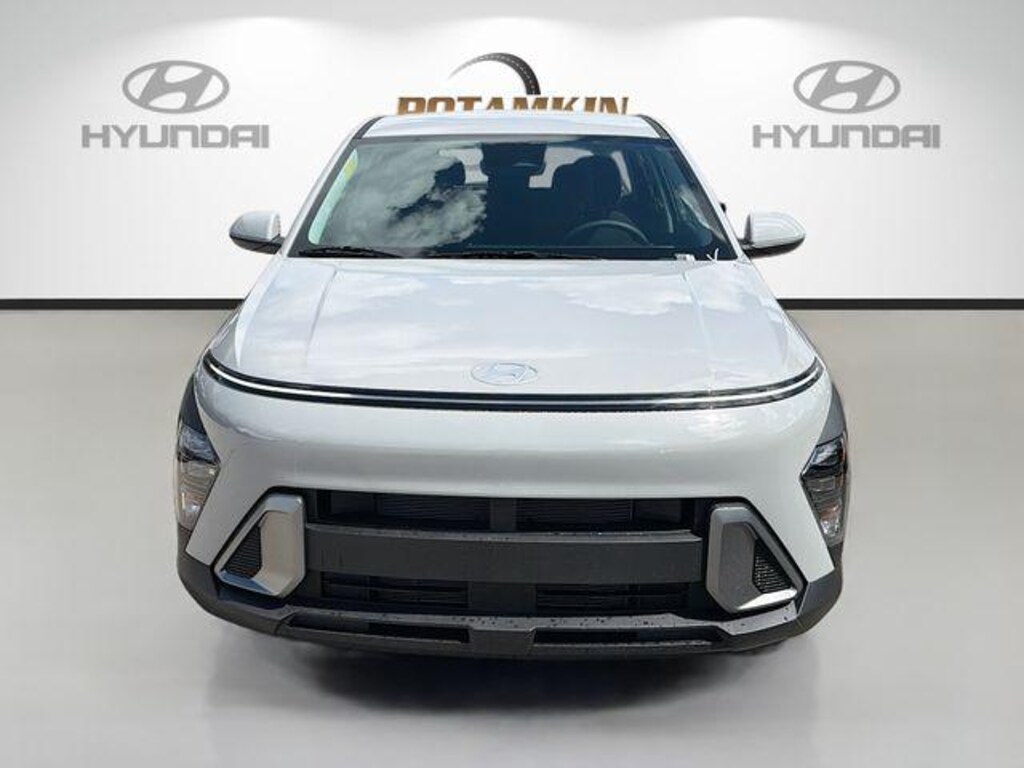 New 2026 Hyundai Kona SE FWD SUV