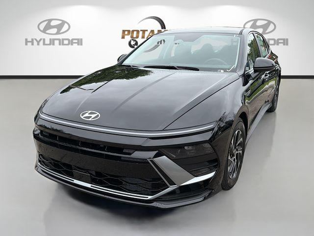 2026 Hyundai Sonata Hybrid