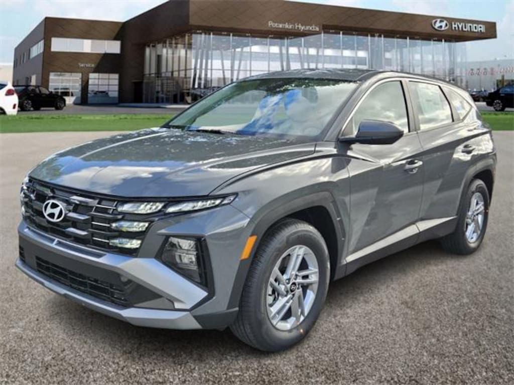 New 2026 Hyundai Tucson SE FWD SUV