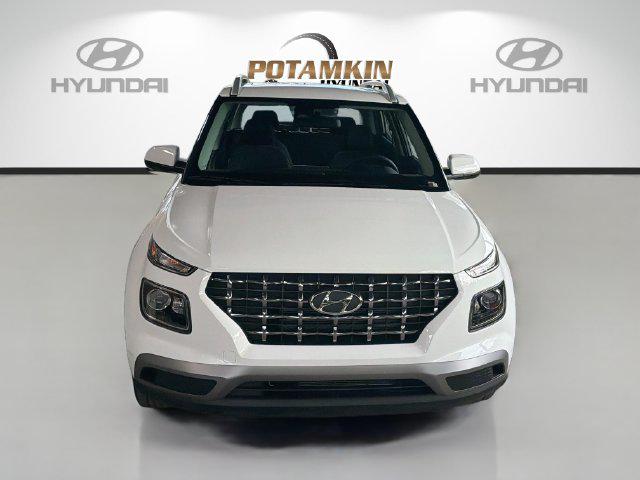 New 2026 Hyundai Venue SEL SUV