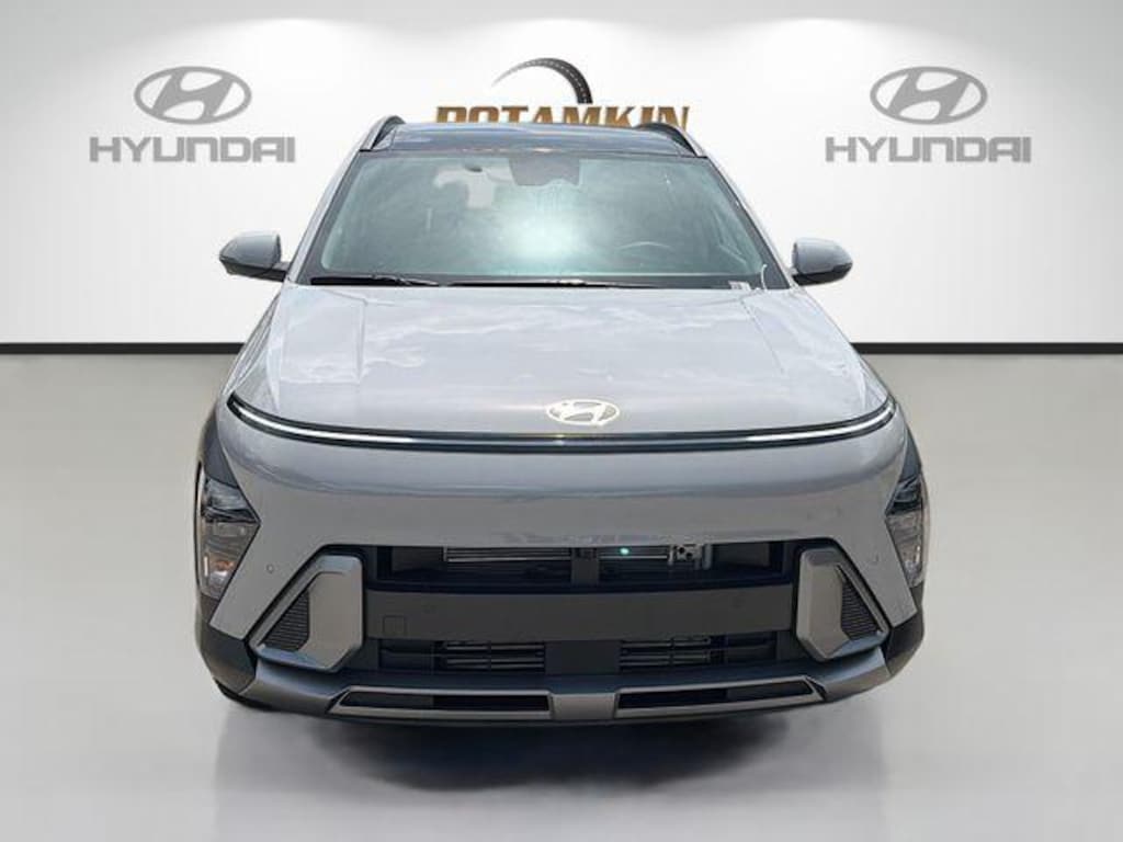 New 2026 Hyundai Kona Limited FWD SUV