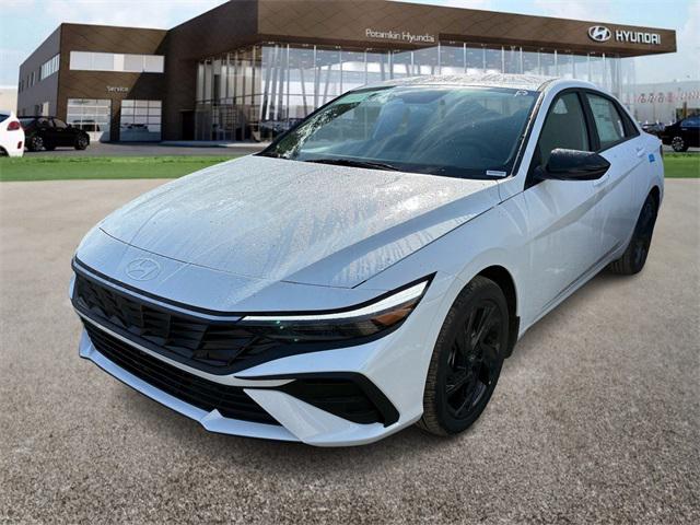 2026 Hyundai Elantra SEL's photo