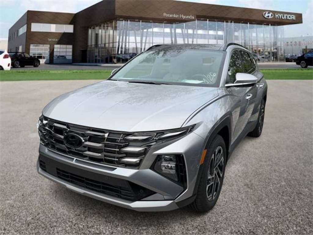 New 2026 Hyundai Tucson Limited FWD SUV