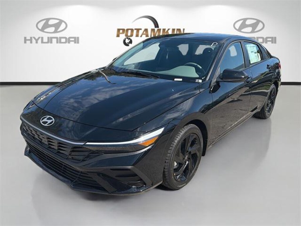 New 2026 Hyundai Elantra SEL Sport Sedan