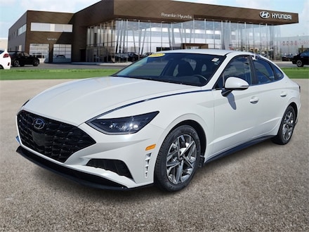 2022 Hyundai Sonata SEL Sedan