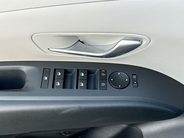 2026 Hyundai Tucson SE - Photo 17