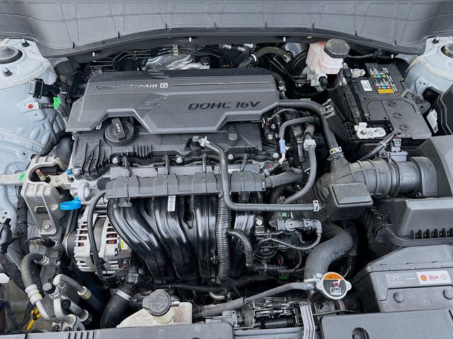 2025 Hyundai Kona SEL Convenience - Photo 30