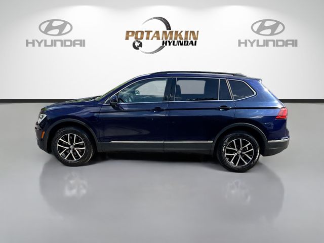2021 Volkswagen Tiguan SE - Photo 8