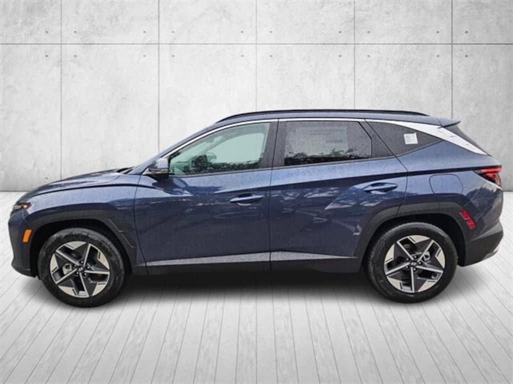 New 2026 Hyundai Tucson SEL Premium FWD SUV