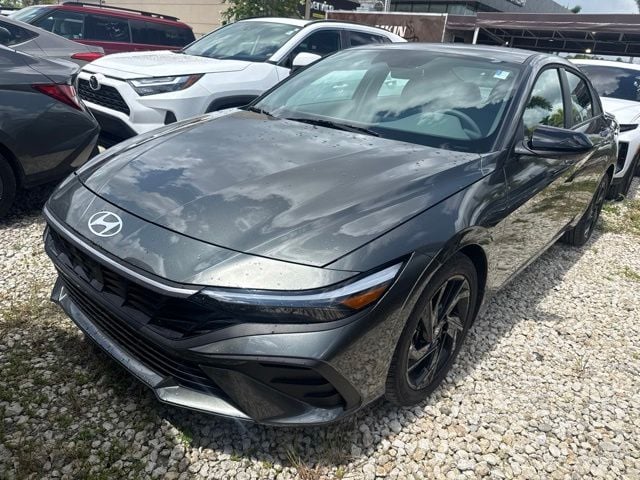 2026 Hyundai Elantra SEL Sport - Photo 1
