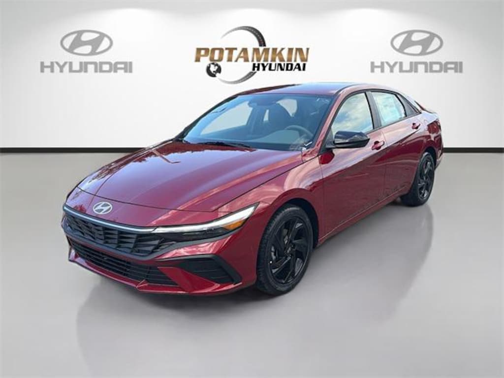 New 2026 Hyundai Elantra SEL Sport Sedan