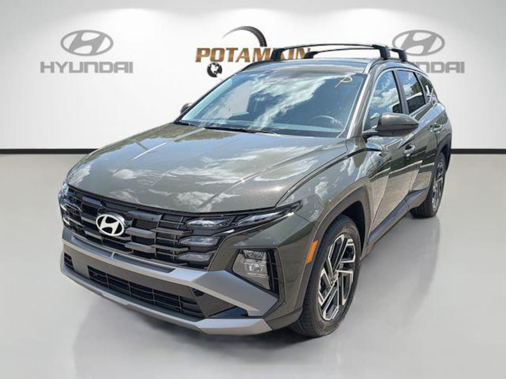 New 2026 Hyundai Tucson SEL Plus FWD SUV