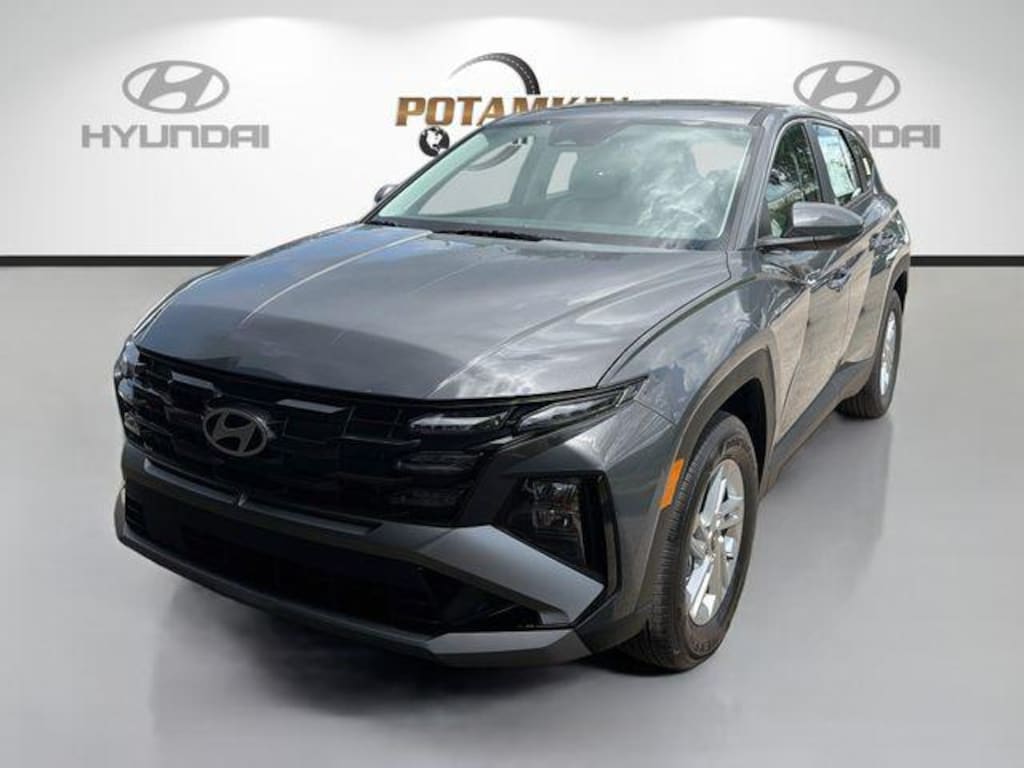 New 2026 Hyundai Tucson SE FWD SUV