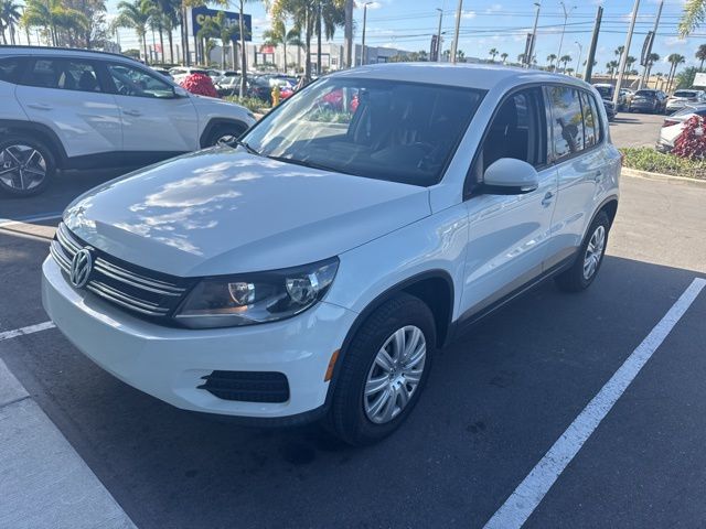 2018 Volkswagen Tiguan Limited Base