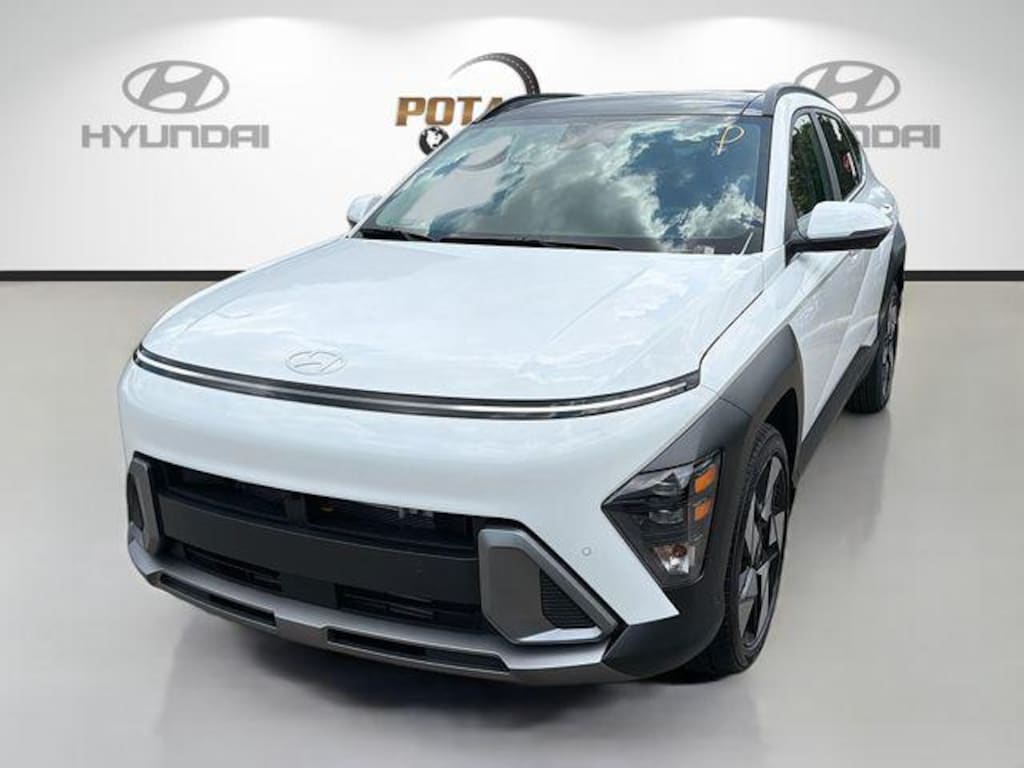 New 2026 Hyundai Kona Limited FWD SUV
