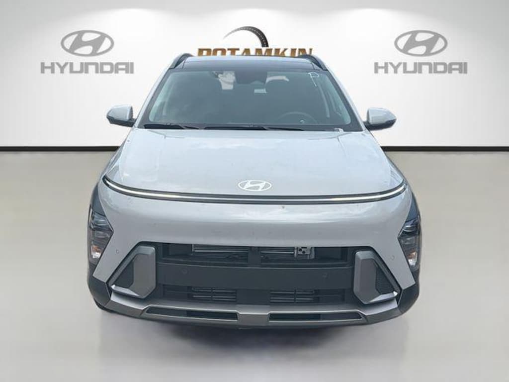 New 2026 Hyundai Kona Limited FWD SUV