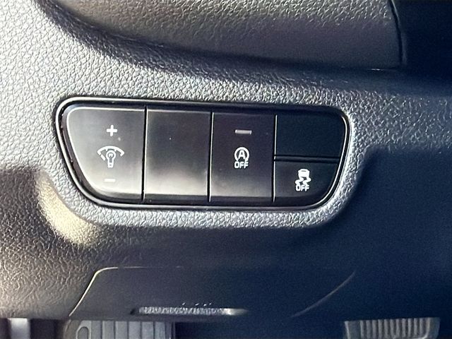 2025 Kia Seltos S - Photo 10