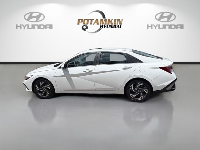 2024 Hyundai Elantra SEL - Photo 8