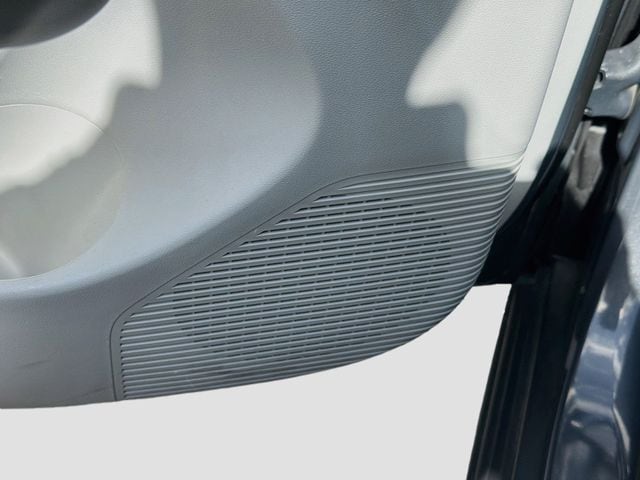 2024 Hyundai Kona SEL - Photo 18