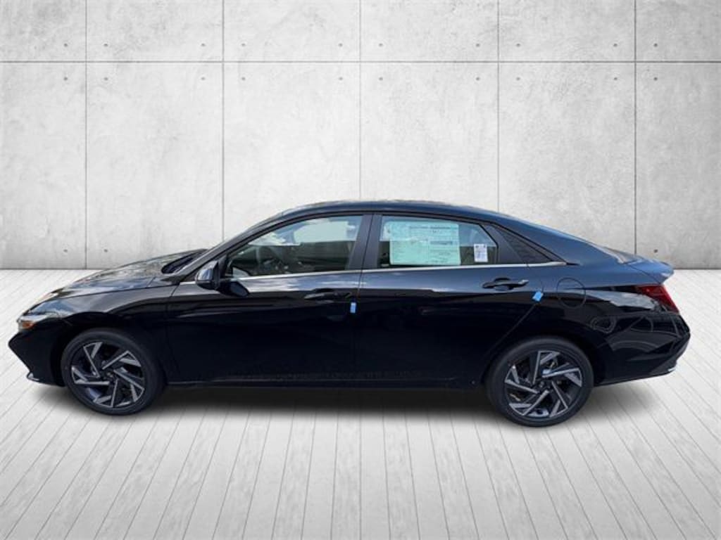 New 2026 Hyundai Elantra Limited Sedan