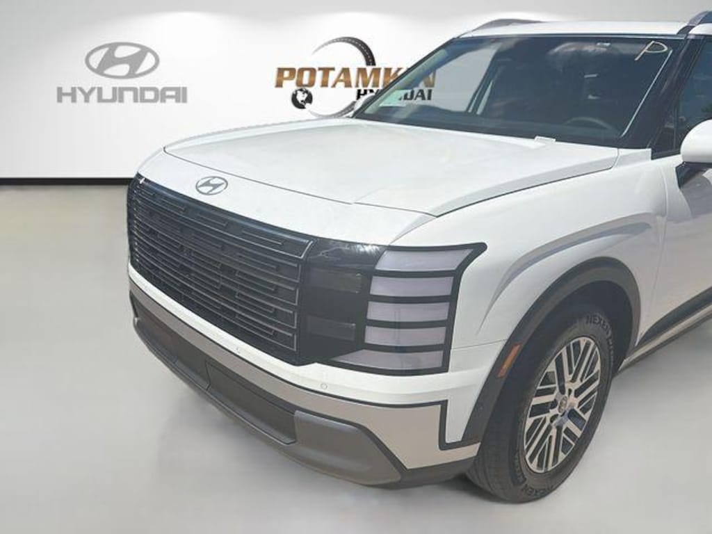 New 2026 Hyundai Palisade SEL Premium FWD SUV