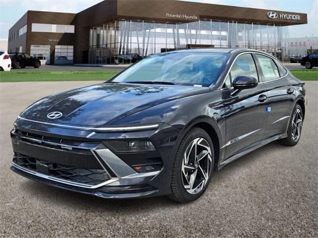 2026 Hyundai Sonata SEL's photo