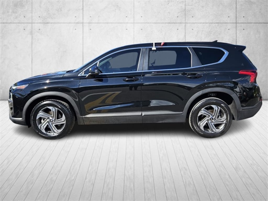 Used 2023 Hyundai Santa Fe SE SUV