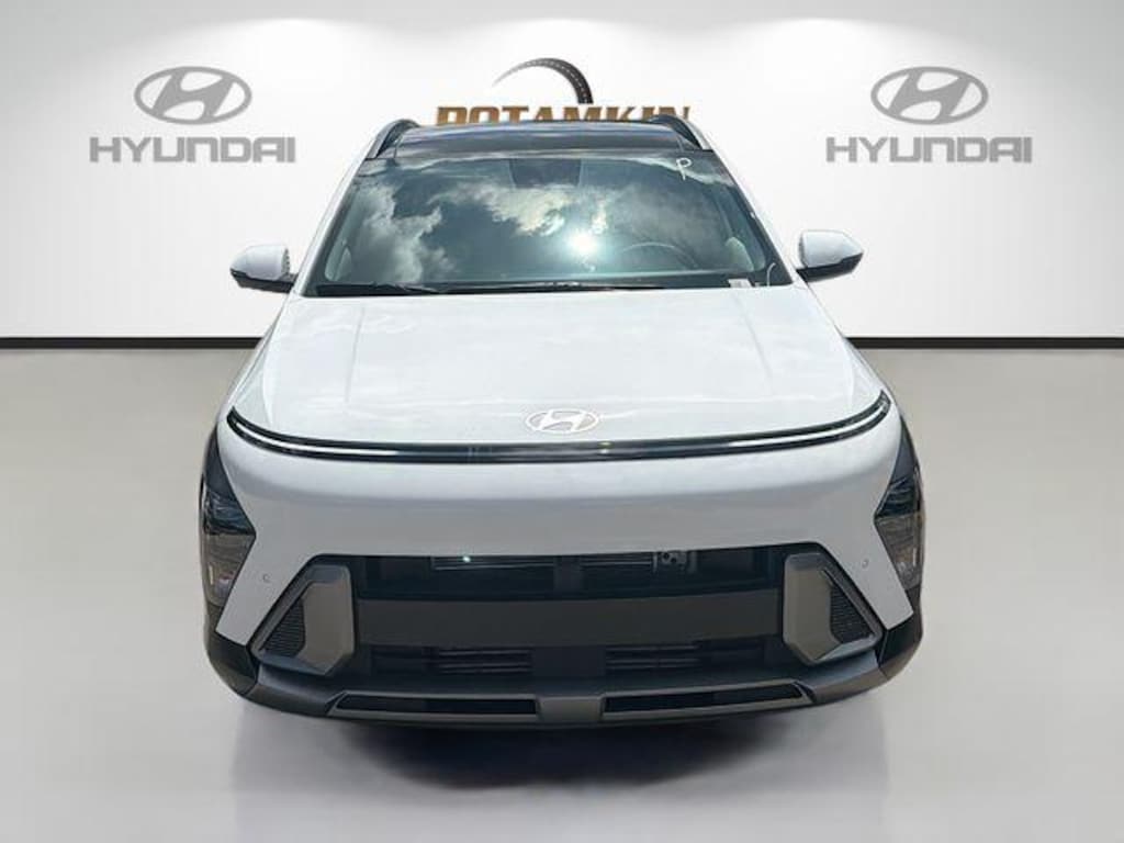 New 2026 Hyundai Kona Limited FWD SUV
