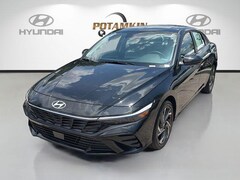 2026 Hyundai Elantra Limited Sedan