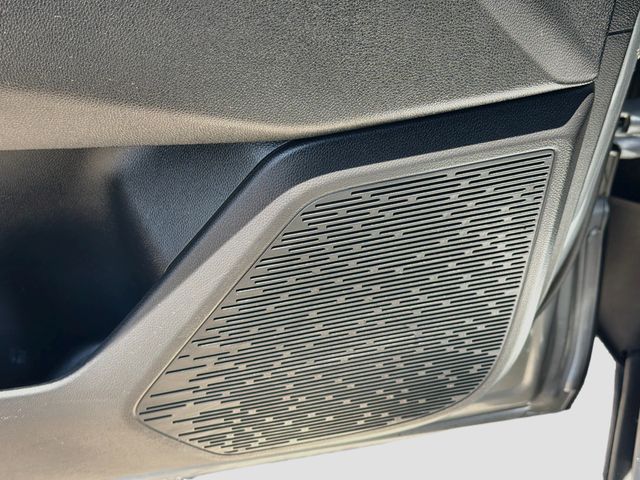 2025 Chevrolet Equinox LT - Photo 19