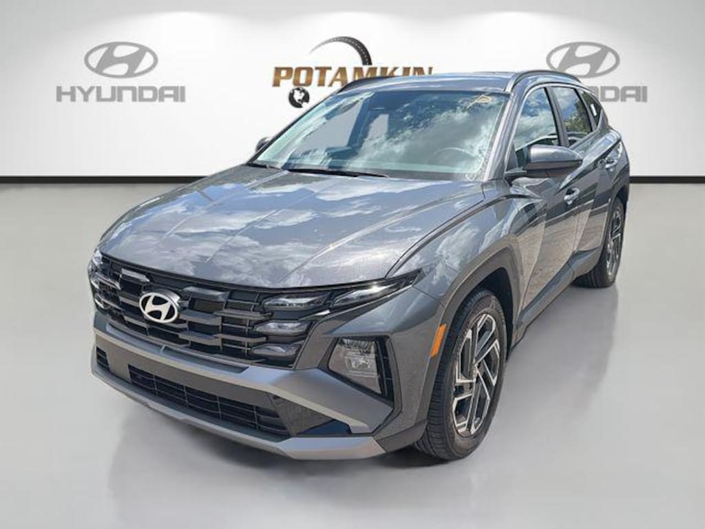 New 2026 Hyundai Tucson SEL Plus FWD SUV