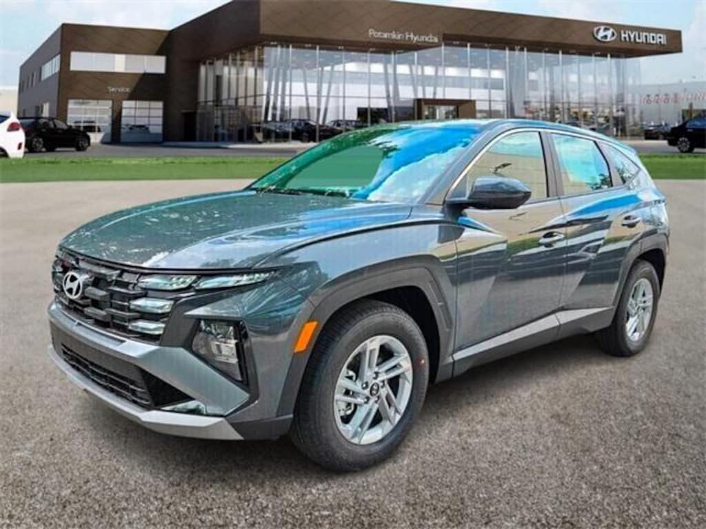 New 2026 Hyundai Tucson SE FWD SUV