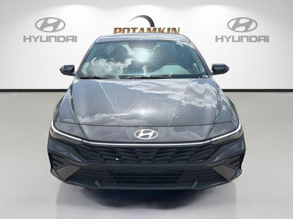 New 2026 Hyundai Elantra SEL Sport Sedan