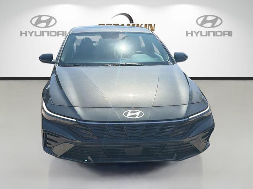 New 2026 Hyundai Elantra SEL Sport Premium Sedan