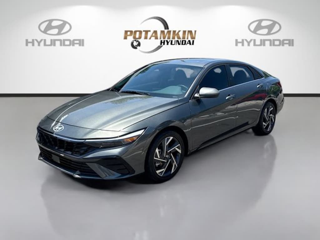 Certified 2025 Hyundai Elantra SEL Convenience Sedan