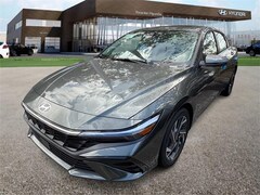 2026 Hyundai Elantra Limited Sedan