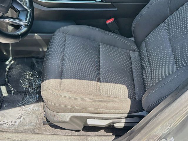 2025 Chevrolet Equinox LT - Photo 20