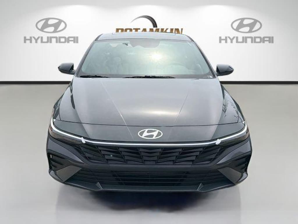 New 2026 Hyundai Elantra SEL Sport Plus Sedan