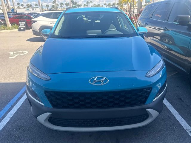Used 2022 Hyundai Kona SEL with VIN KM8K62AB7NU900165 for sale in Miami Lakes, FL