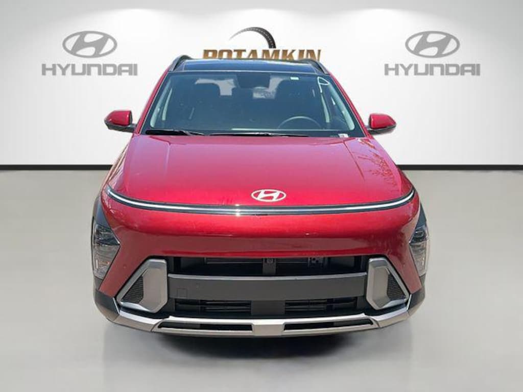 New 2026 Hyundai Kona Limited FWD SUV