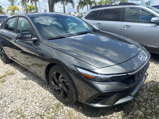 2026 Hyundai Elantra SEL Sport - Photo 3
