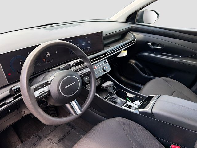 2025 Hyundai Tucson SE - Photo 9