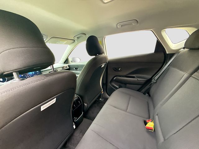 2025 Hyundai Kona SEL Convenience - Photo 24