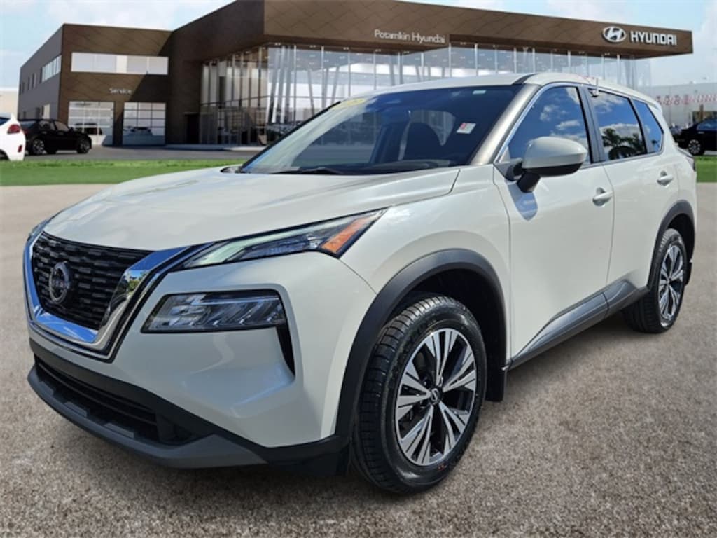 Used 2023 Nissan Rogue SV SUV