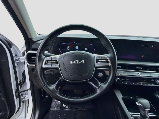 2025 Kia Telluride LX - Photo 11